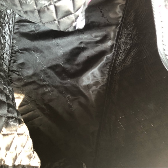 Vera Bradley Large duffel - Picture 3 of 3